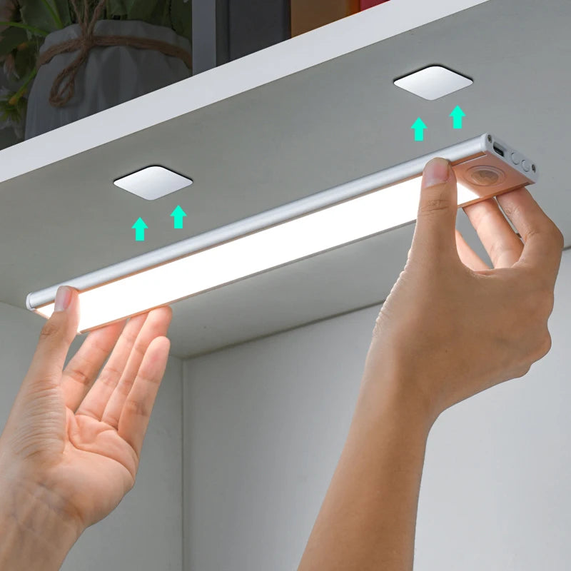 Luz Noturna LED com Sensor de Movimento – Iluminação Inteligente e Sem Fios para Qualquer Ambiente